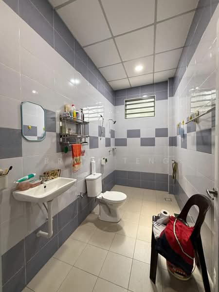 Rumah Teres 2 Tingkat untuk Dijual di Bayan Lepas (Penang) - Bryan Teng - Bathroom - PropertyGuru.com.my