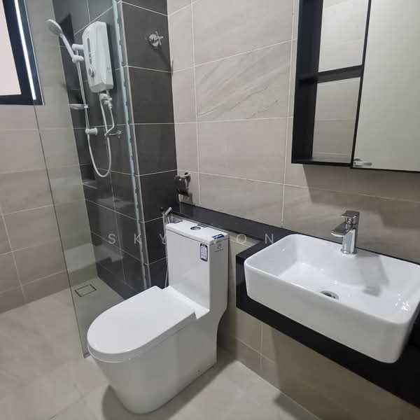 Service Residence for Rent at 2Rio Residence @ Bandar Puteri Puchong - Sky Wong - Bathroom - PropertyGuru.com.my