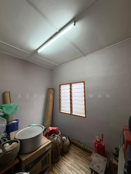 1-storey Terraced House for Sale in Taman Pinggiran Senawang (Sungai Gadut) - Azrul Othman - Interior - PropertyGuru.com.my