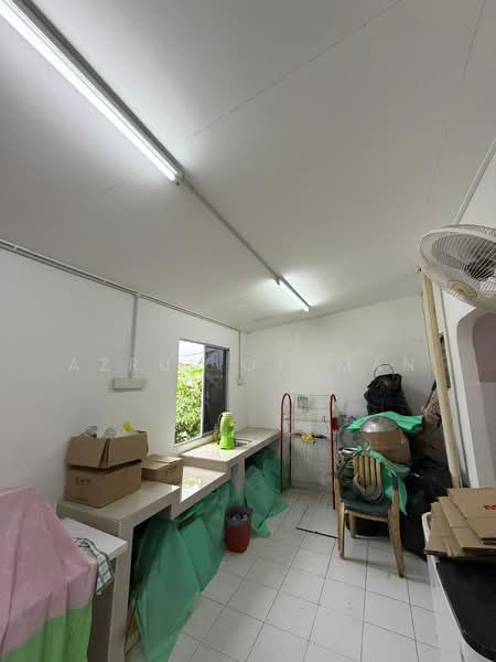 1-storey Terraced House for Sale in Taman Pinggiran Senawang (Sungai Gadut) - Azrul Othman - Kitchen - PropertyGuru.com.my