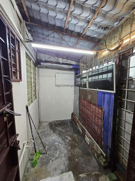 Rumah Teres 3-Tingkat untuk Dijual di Batu 9 (Cheras) - Francis Thee - PropertyGuru.com.my
