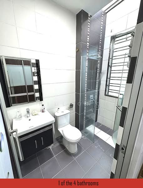 2.5-storey Terraced House for Sale in Taman Sutera (Johor Bahru) - Bill Ong - Bathroom - PropertyGuru.com.my