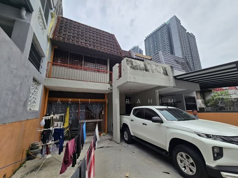 Rumah Teres 2 Tingkat untuk Dijual di Taman Orkid Desa (Cheras) - Azli Ibrahim - Exterior - PropertyGuru.com.my