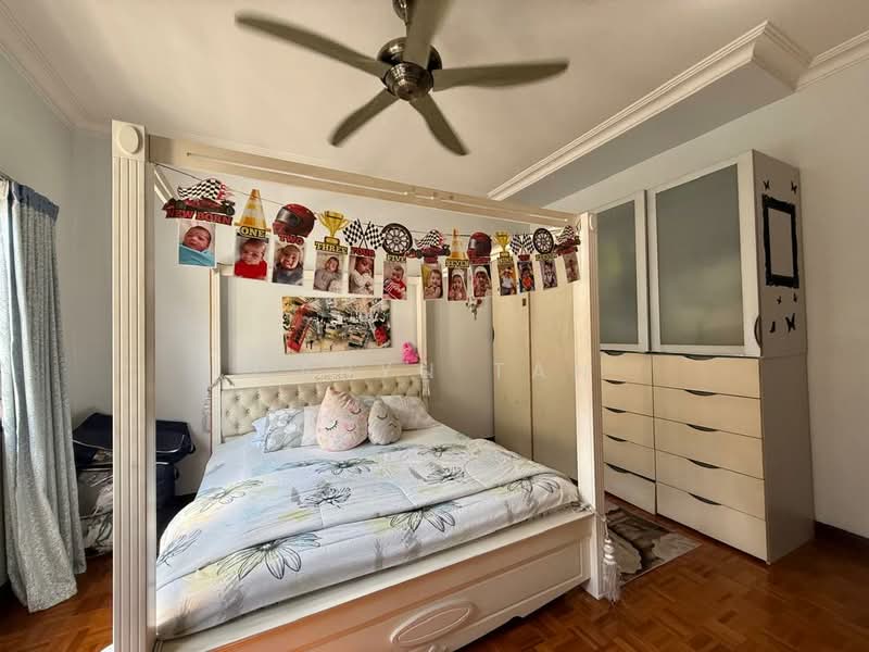 Rumah Berkembar untuk Dijual di Jalan Ipoh (Kuala Lumpur) - Caryn Tan - Bedroom - PropertyGuru.com.my
