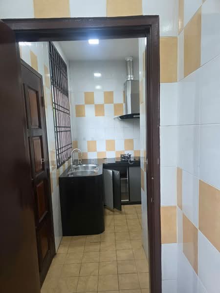 2-storey Terraced House for Rent in Taman Nusa Bestari (Iskandar Puteri (Nusajaya)) - Pierre Chin - Kitchen - PropertyGuru.com.my