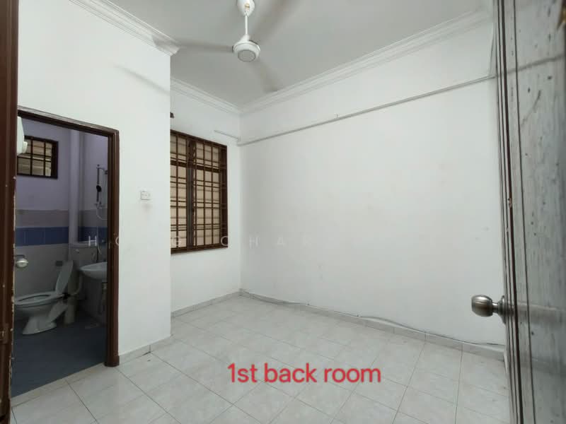 2-storey Terraced House for Rent in Pulai (Johor) - Hong Charng Lee - Bathroom - PropertyGuru.com.my
