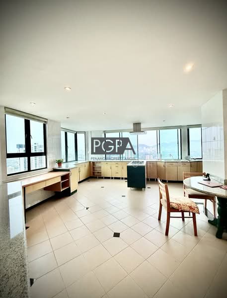 Condominium for Sale at Silverton Condominium - Cheryl Chng - Kitchen - PropertyGuru.com.my