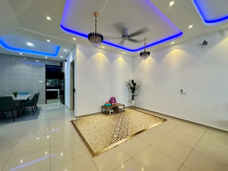 2-storey Terraced House for Sale in Bandar Putra (Kulai) - Pierre Chin - Living Room - PropertyGuru.com.my