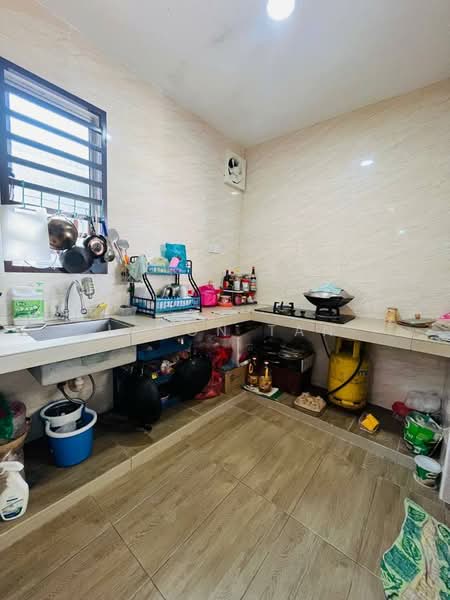 2-storey Terraced House for Sale in Taman Setia Indah (Tebrau) - Jason Tan - Kitchen - PropertyGuru.com.my