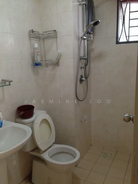 Servis Apartment untuk Dijual di Millennium Place @ Millennium Square - Jasmine Loo - Bathroom - PropertyGuru.com.my