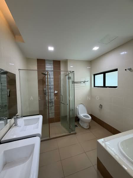 Bungalow for Rent in Taman Ukay Bistari (Melawati) - Alex Wong - Bathroom - PropertyGuru.com.my