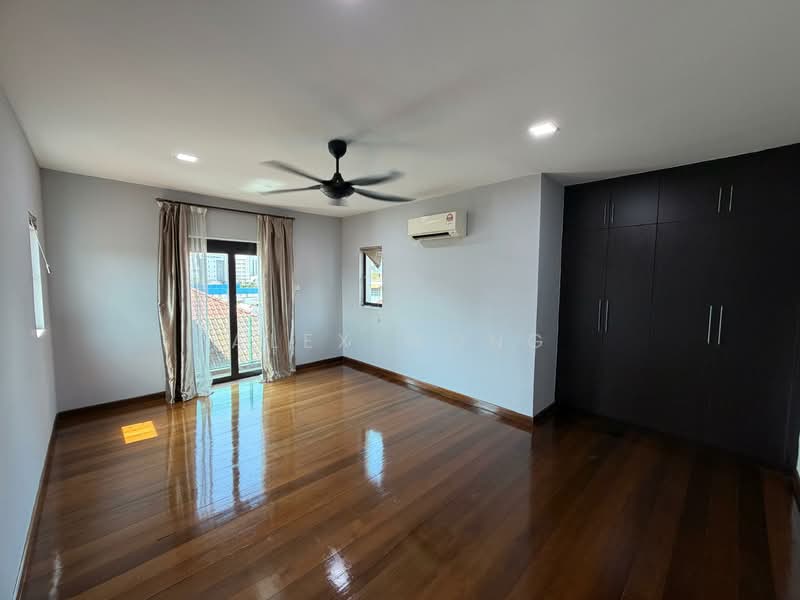 Bungalow for Rent in Taman Ukay Bistari (Melawati) - Alex Wong - Bedroom - PropertyGuru.com.my