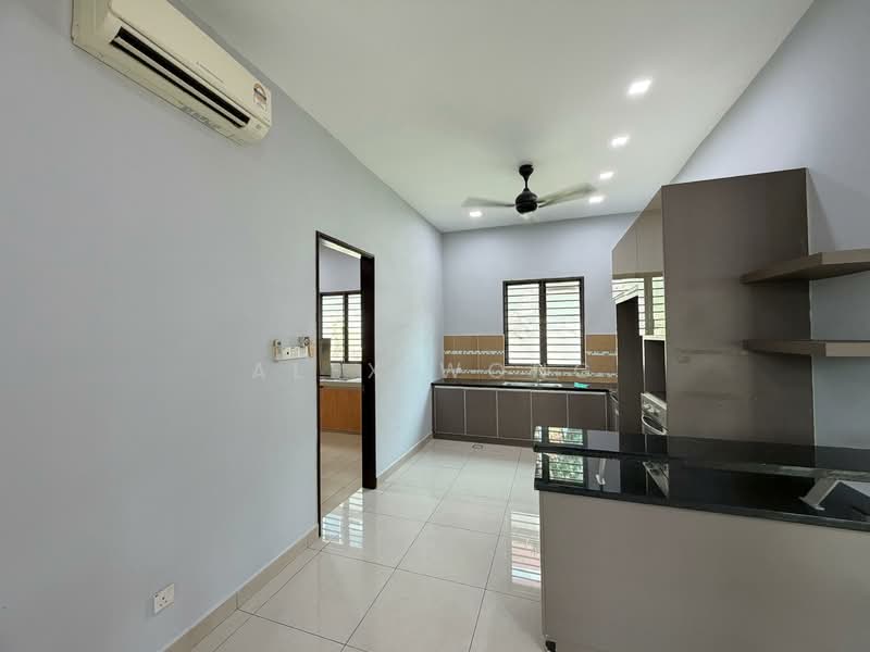 Bungalow for Rent in Taman Ukay Bistari (Melawati) - Alex Wong - Kitchen - PropertyGuru.com.my