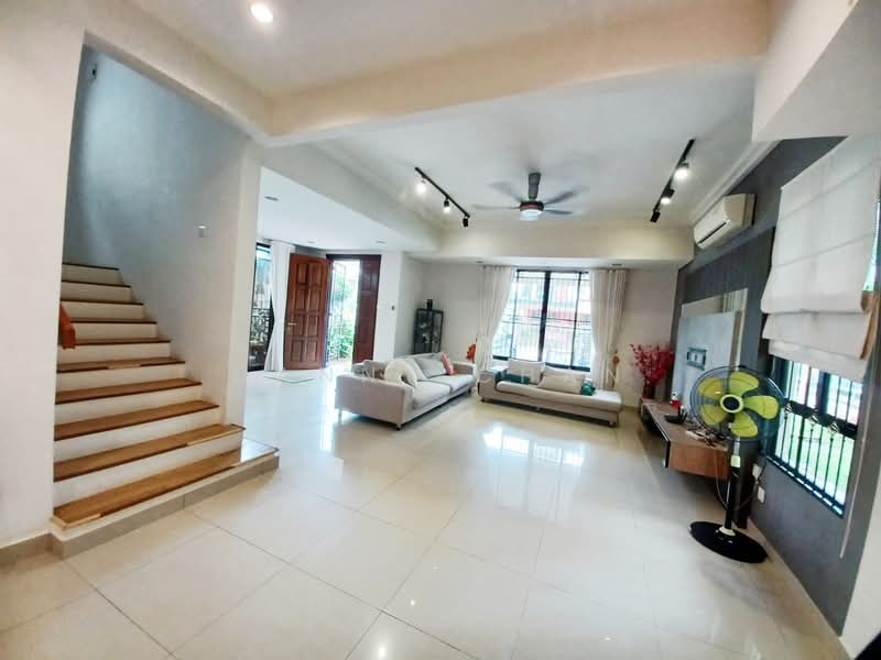 Semi-Detached House for Sale in Suria Residence (Cheras) - Danny Chan - Living Room - PropertyGuru.com.my
