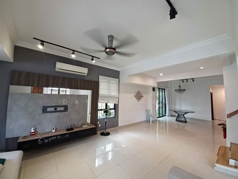 Semi-Detached House for Sale in Suria Residence (Cheras) - Danny Chan - Living Room - PropertyGuru.com.my
