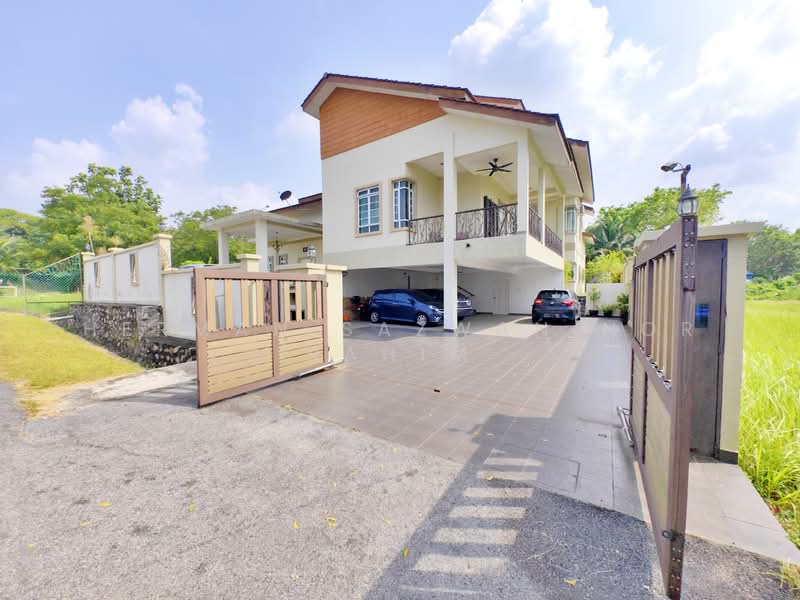 Bungalow for Sale in Bandar Baru Bangi (Selangor) - Herman Sazwan Nor Rahim - Exterior - PropertyGuru.com.my