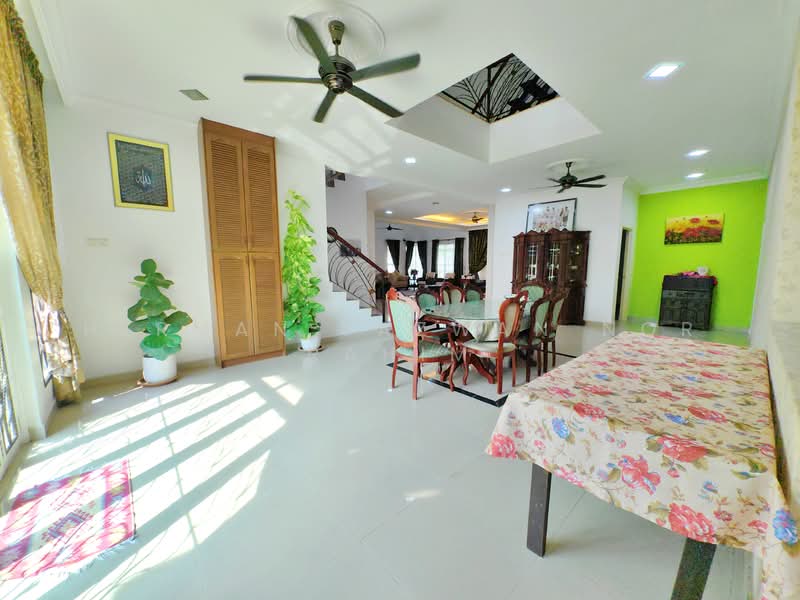 Bungalow for Sale in Bandar Baru Bangi (Selangor) - Herman Sazwan Nor Rahim - Dining Room - PropertyGuru.com.my