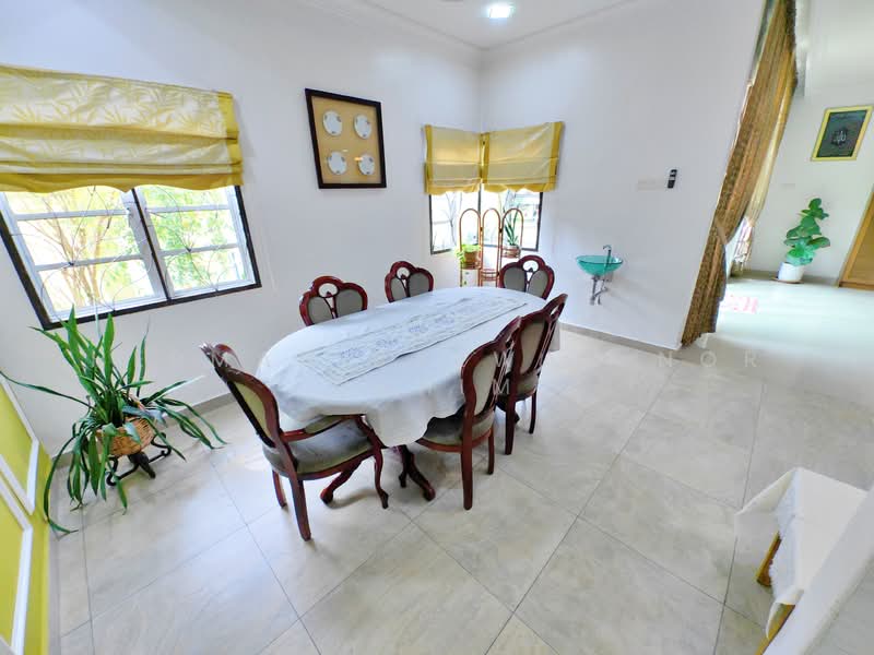 Bungalow for Sale in Bandar Baru Bangi (Selangor) - Herman Sazwan Nor Rahim - Dining Room - PropertyGuru.com.my
