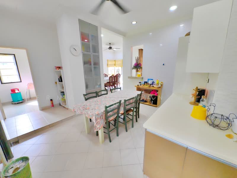 Bungalow for Sale in Bandar Baru Bangi (Selangor) - Herman Sazwan Nor Rahim - Kitchen - PropertyGuru.com.my