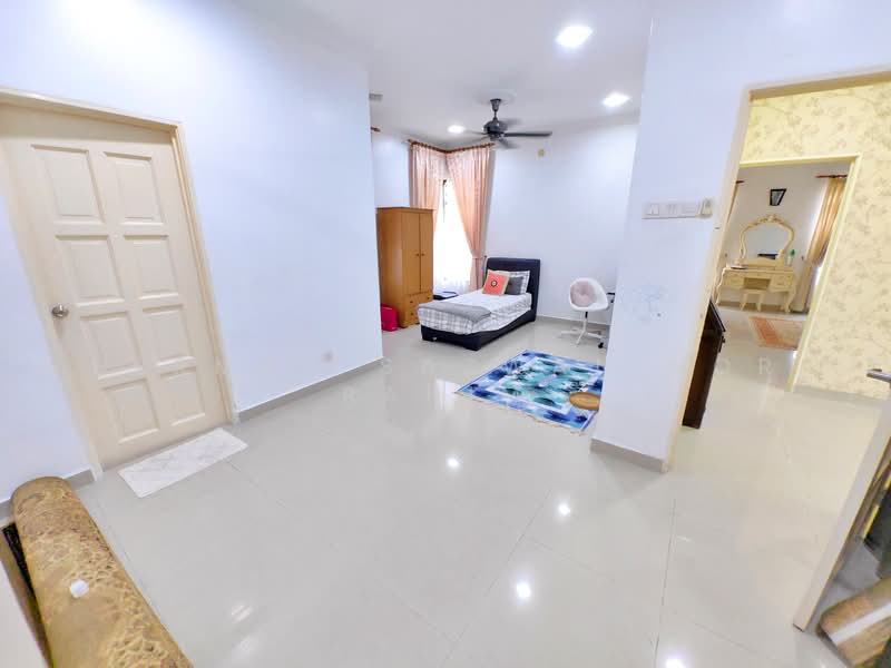 Bungalow for Sale in Bandar Baru Bangi (Selangor) - Herman Sazwan Nor Rahim - Bedroom - PropertyGuru.com.my