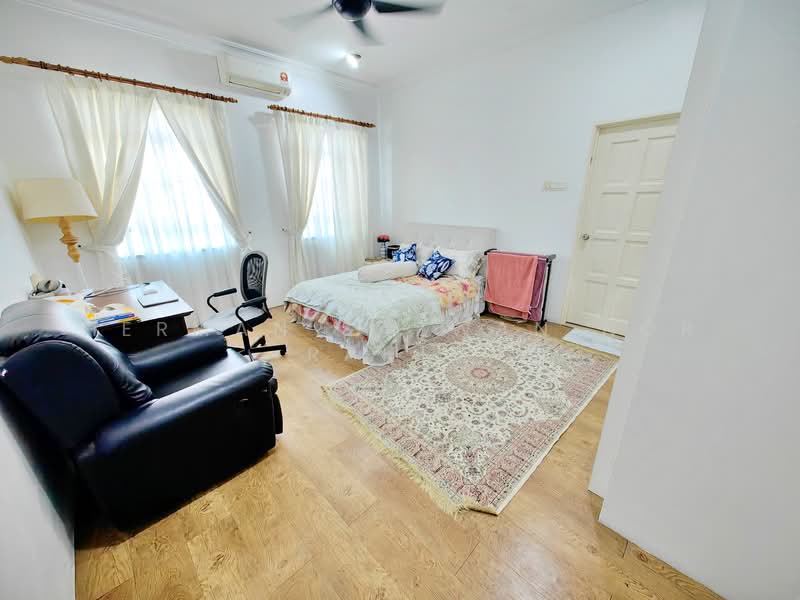 Bungalow for Sale in Bandar Baru Bangi (Selangor) - Herman Sazwan Nor Rahim - Bedroom - PropertyGuru.com.my