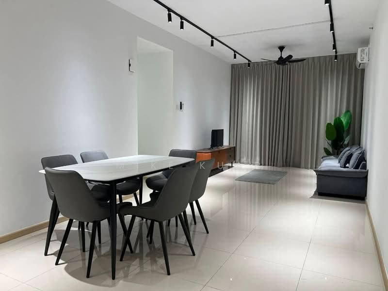 Servis Apartment untuk Disewa di Rubica @ Harbour Place - Mike Kuar - Living Room - PropertyGuru.com.my