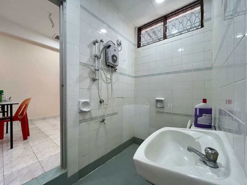 Semi-Detached House for Sale in Alor Setar (Kedah) - Jayden Geh - Bathroom - PropertyGuru.com.my