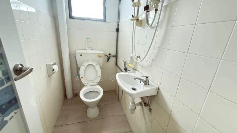 2-storey Terraced House for Sale in Selayang (Selangor) - Samson Lee - Bathroom - PropertyGuru.com.my