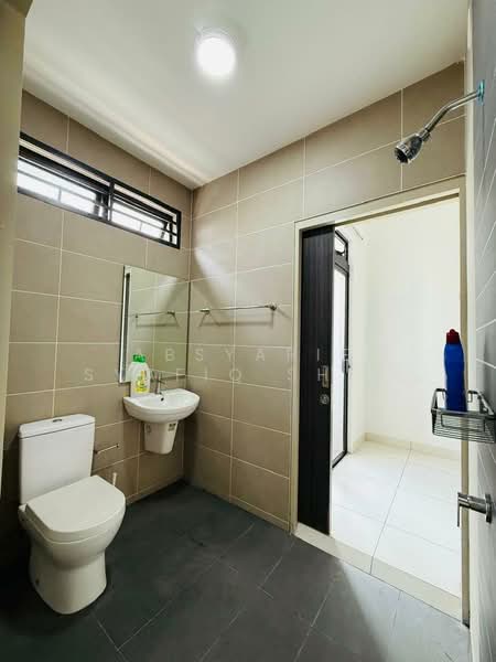 Rumah Teres 2 Tingkat untuk Dijual di Elmina Valley 1 (Shah Alam) - Absyarie Syafiq Shahrin - Bathroom - PropertyGuru.com.my