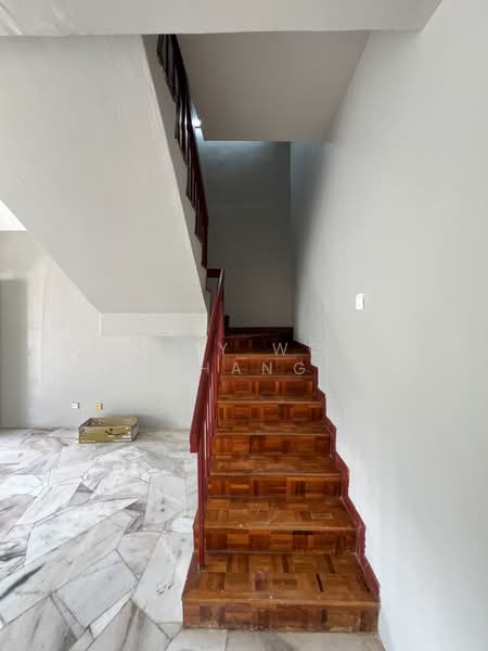Rumah Teres 2 Tingkat untuk Dijual di Taman Putra Budiman (Balakong) - Tommy Wong Phang - Interior - PropertyGuru.com.my