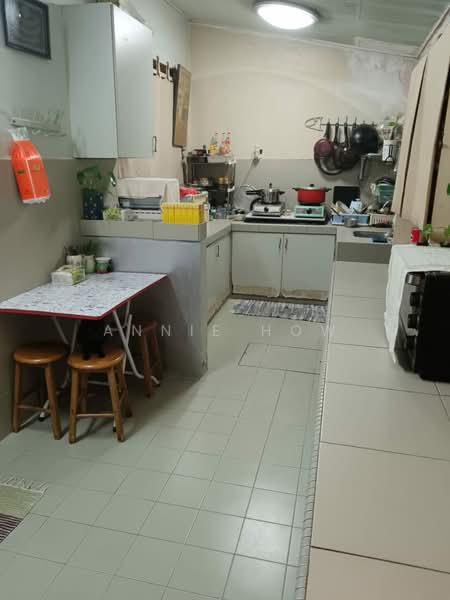 1-storey Terraced House for Sale in Taman Setapak (Setapak) - Annie How - Kitchen - PropertyGuru.com.my