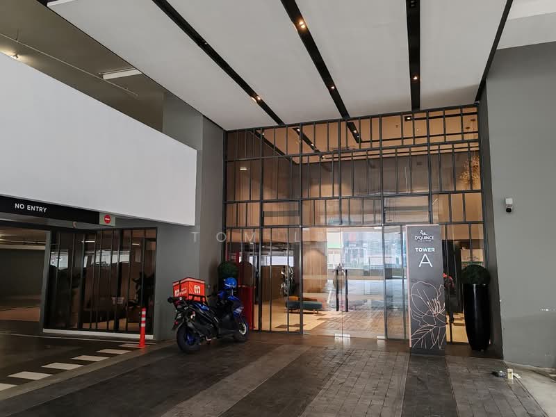 Service Residence for Sale at D'Quince Residences - Tom Lee - Entrance - PropertyGuru.com.my