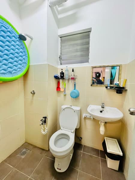 Pangsapuri untuk Dijual di Pangsapuri Seri Utama - Ilman Nahri - Bathroom - PropertyGuru.com.my