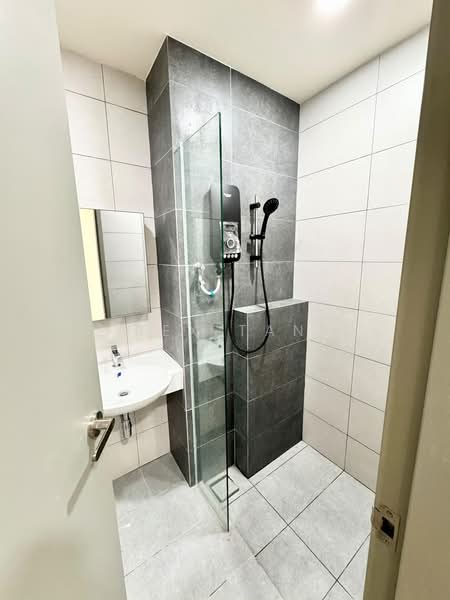 Service Residence for Rent at The Era @ Duta North - Rex Tan - Bathroom - PropertyGuru.com.my