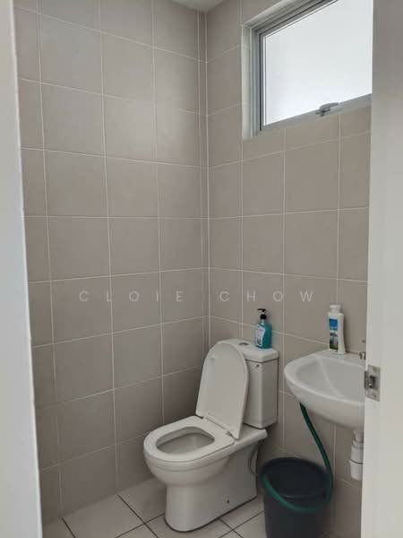 1-storey Terraced House for Rent in Bandar Sri Sendayan (Negeri Sembilan) - Cloie Chow - Bathroom - PropertyGuru.com.my