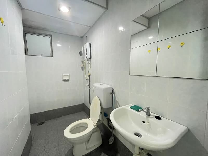 Condominium for Rent at Wangsa Metroview - Chloe Shum - Bathroom - PropertyGuru.com.my