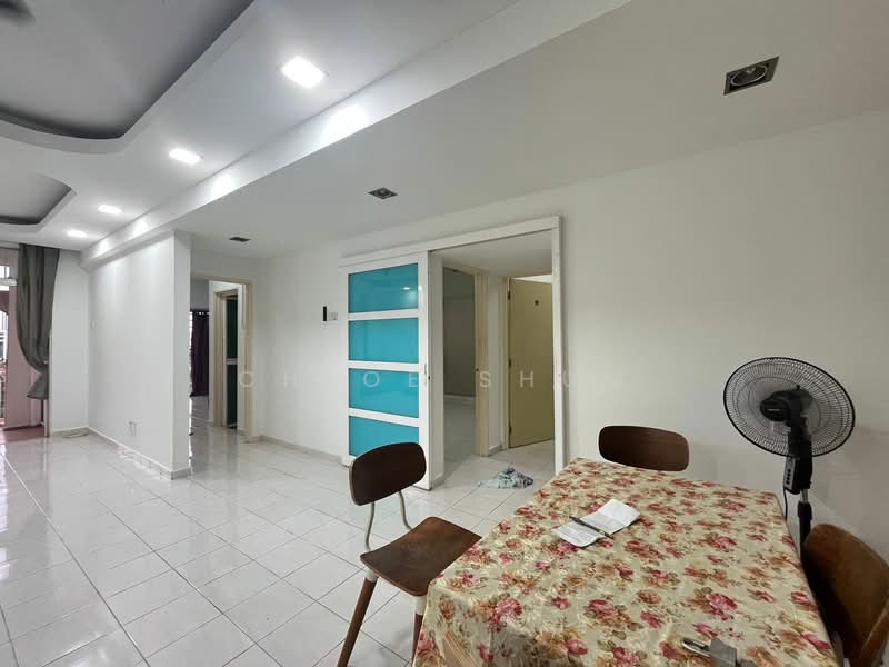 Condominium for Rent at Wangsa Metroview - Chloe Shum - Living Room - PropertyGuru.com.my