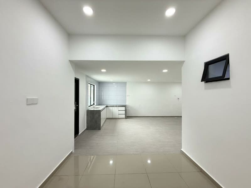 Rumah Berkembar untuk Dijual di Taman Bunga Ros (Tebrau) - Melinda Ee - PropertyGuru.com.my