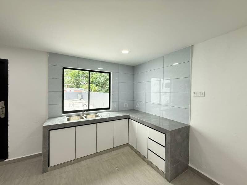 Rumah Berkembar untuk Dijual di Taman Bunga Ros (Tebrau) - Melinda Ee - PropertyGuru.com.my