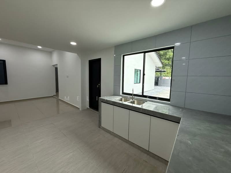 Rumah Berkembar untuk Dijual di Taman Bunga Ros (Tebrau) - Melinda Ee - PropertyGuru.com.my