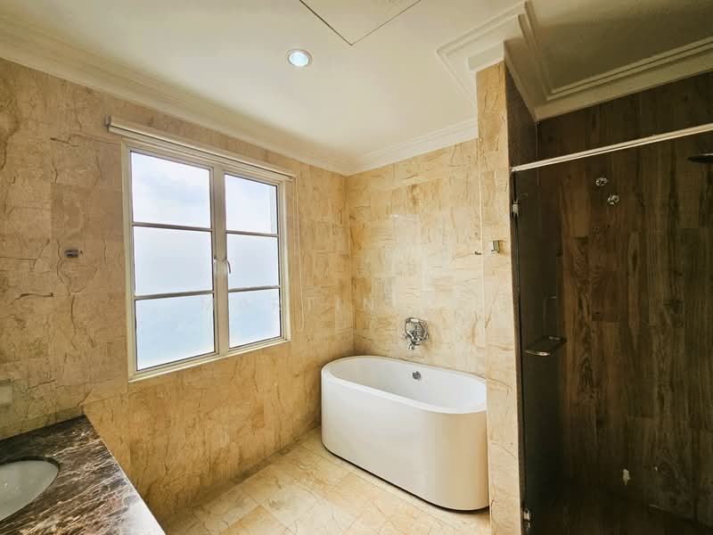 3-storey Terraced House for Rent in Damansara Heights (Kuala Lumpur) - Martin Lee - Bathroom - PropertyGuru.com.my