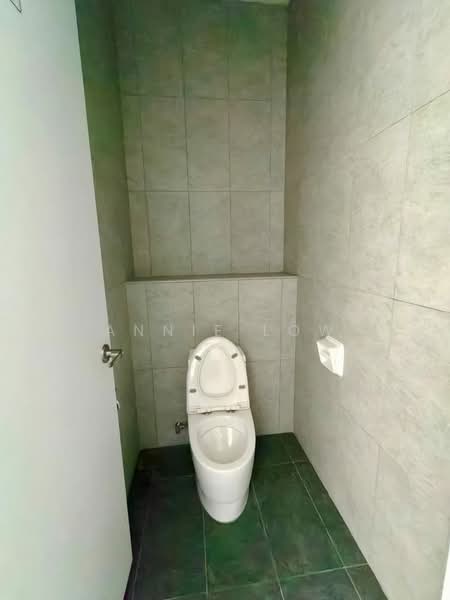 Cluster Factory for Rent in Eco Business Park 2 Senai (Senai) - Annie Low - Bathroom - PropertyGuru.com.my