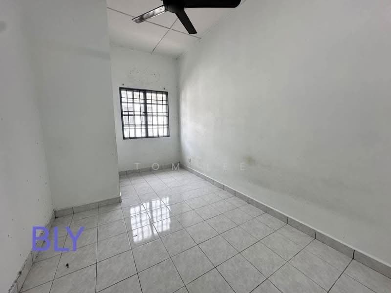 Rumah Teres 2 Tingkat untuk Dijual di Bandar Puteri Klang (Klang) - Tom Lee - PropertyGuru.com.my
