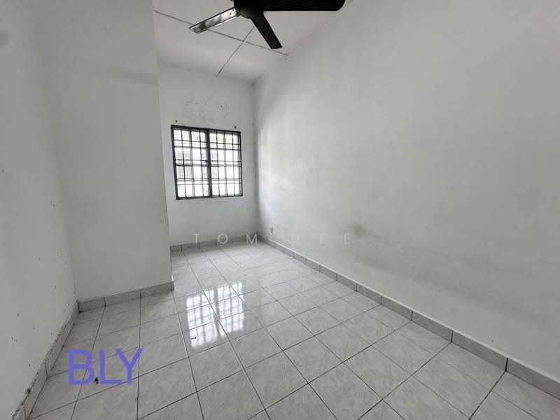 Rumah Teres 2 Tingkat untuk Dijual di Bandar Puteri Klang (Klang) - Tom Lee - PropertyGuru.com.my