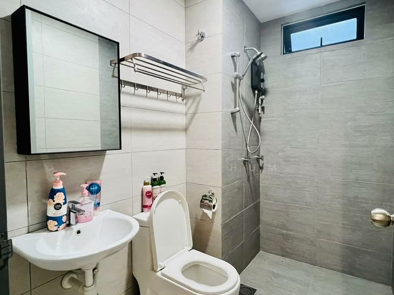 Service Residence for Rent at KL Traders Square - Chloe Shum - Bathroom - PropertyGuru.com.my