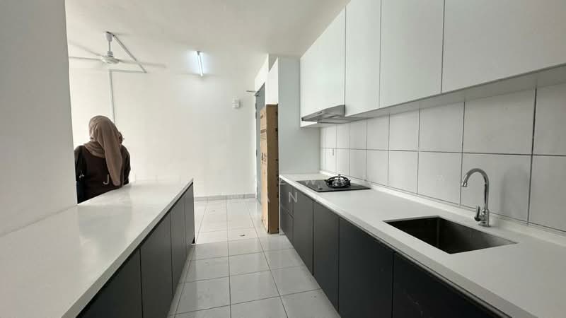 Servis Apartment untuk Disewa di E'Island Lake Haven - Julisyazwani @ Wani - Kitchen - PropertyGuru.com.my