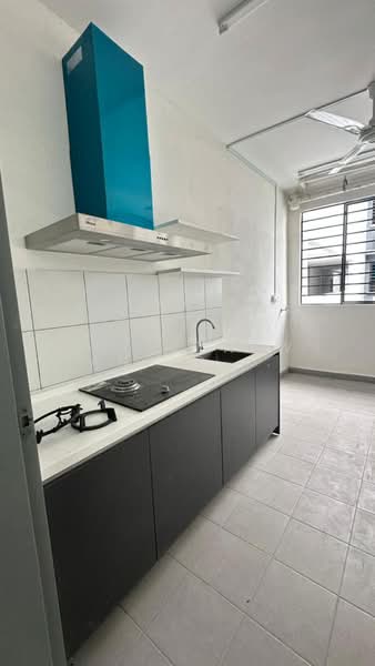Servis Apartment untuk Disewa di E'Island Lake Haven - Julisyazwani @ Wani - Kitchen - PropertyGuru.com.my