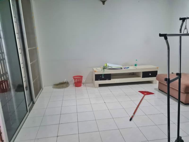 2-storey Terraced House for Sale in Taman Rimba (Mentakab) - Amy Lew - Living Room - PropertyGuru.com.my