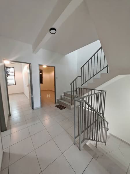 Rumah Teres 2.5 Tingkat untuk Dijual di Taman Scientex Utama (Senai) - Annie Low - Interior - PropertyGuru.com.my