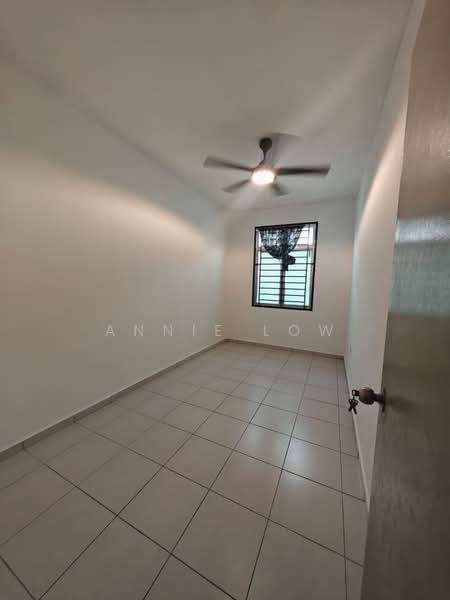 Rumah Teres 2.5 Tingkat untuk Dijual di Taman Scientex Utama (Senai) - Annie Low - Interior - PropertyGuru.com.my